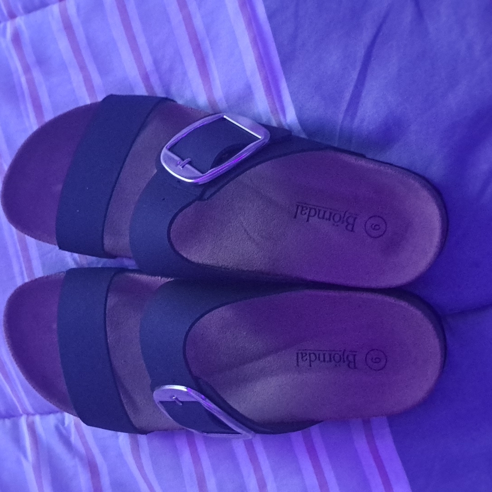 Bjorndal sandals, size 6, black